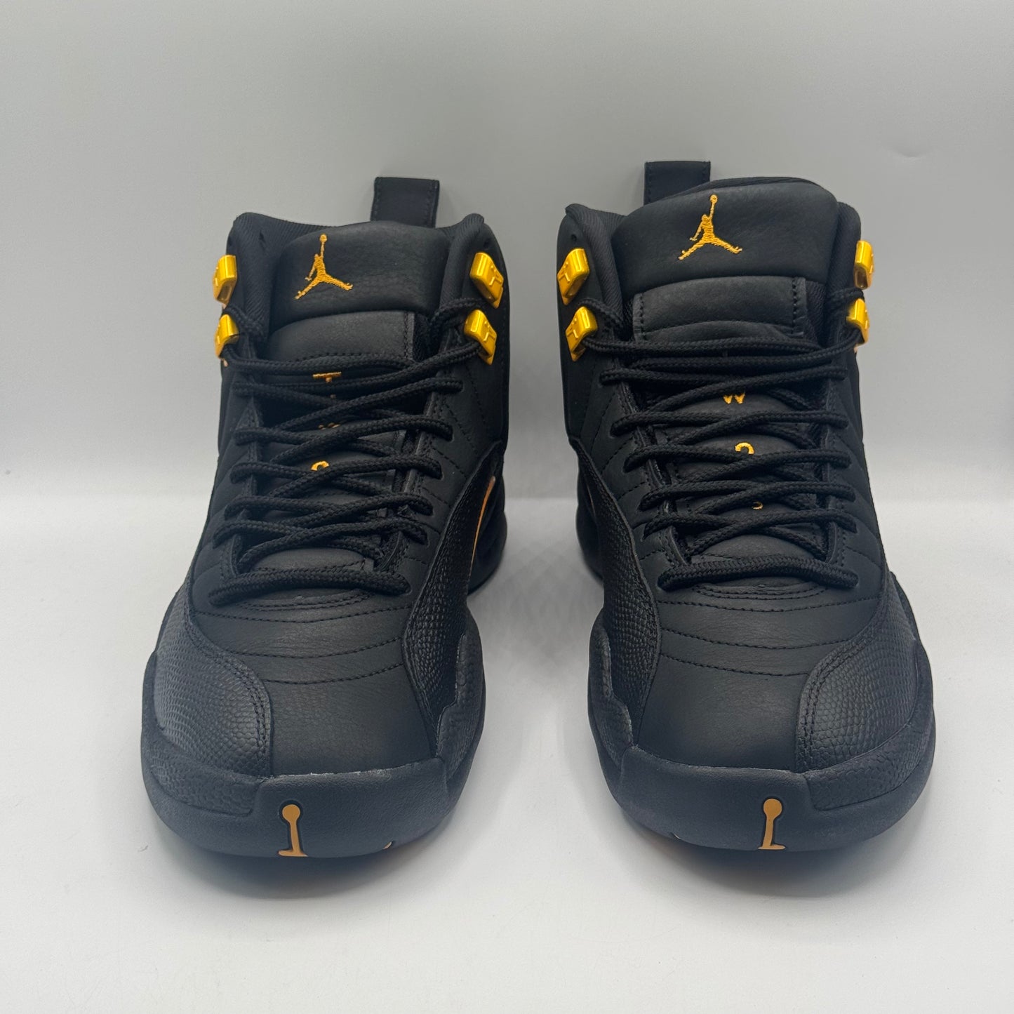 (USED) Jordan 12 Retro Black Taxi Size 9.5