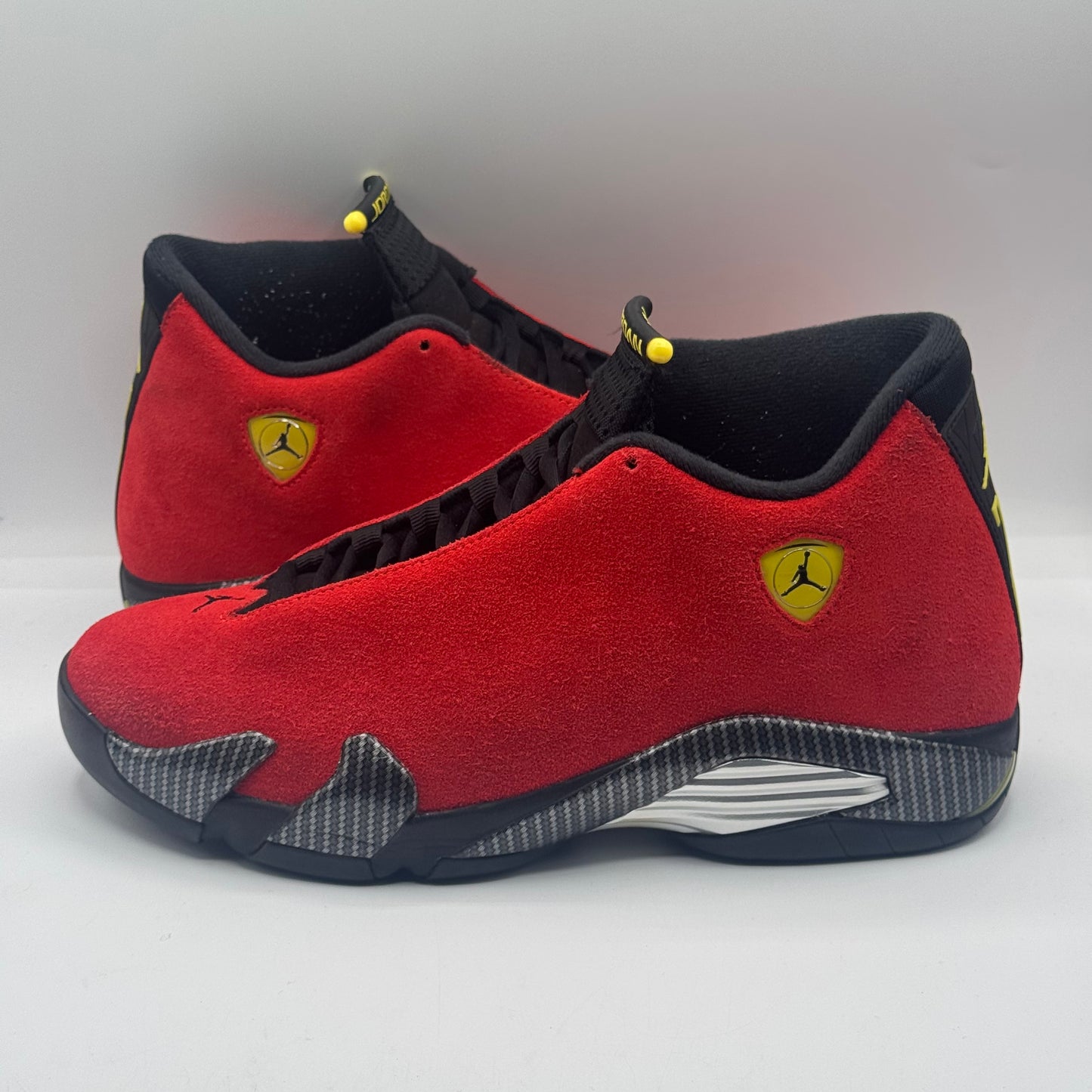 (USED) Jordan 14 Retro Ferrari (2025) Size 9