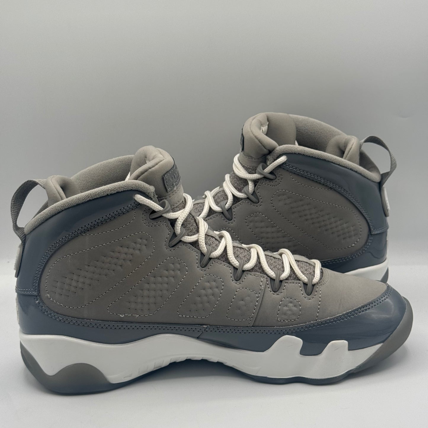(USED) Jordan 9 Retro Cool Grey (2025) Size 9