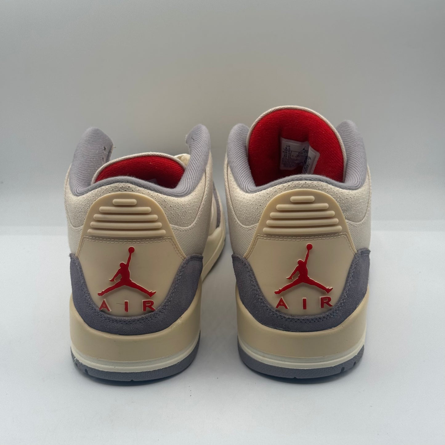 (USED) Jordan 3 Retro Muslin Size 9.5