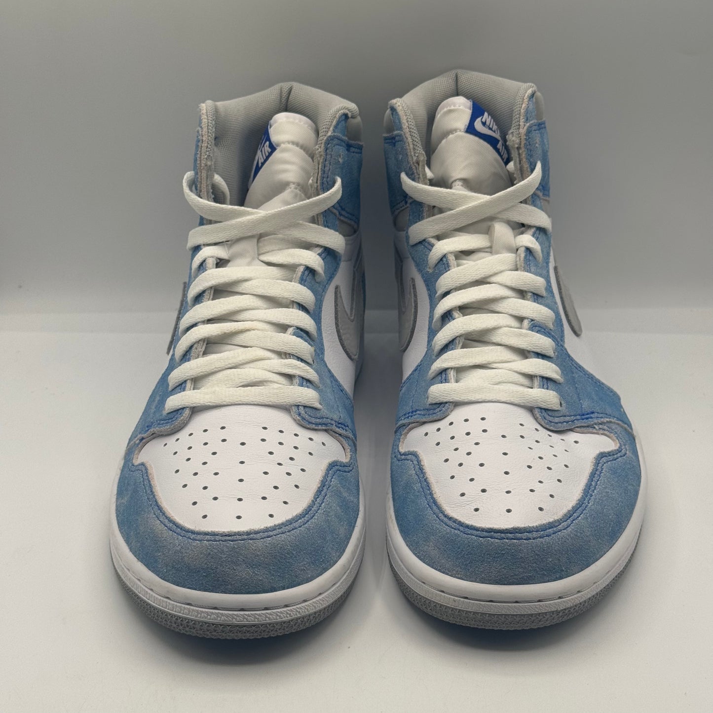 (USED) Jordan 1 Retro High Hyper Royal Smoke Grey Size 11