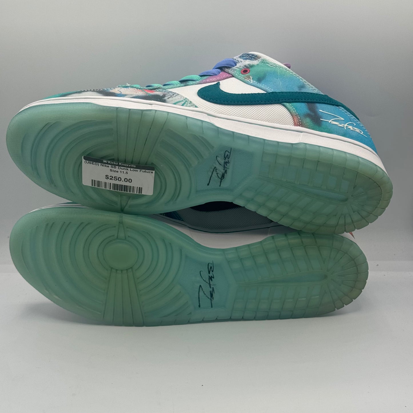 (USED) Nike SB Dunk Low Futura Size 11.5