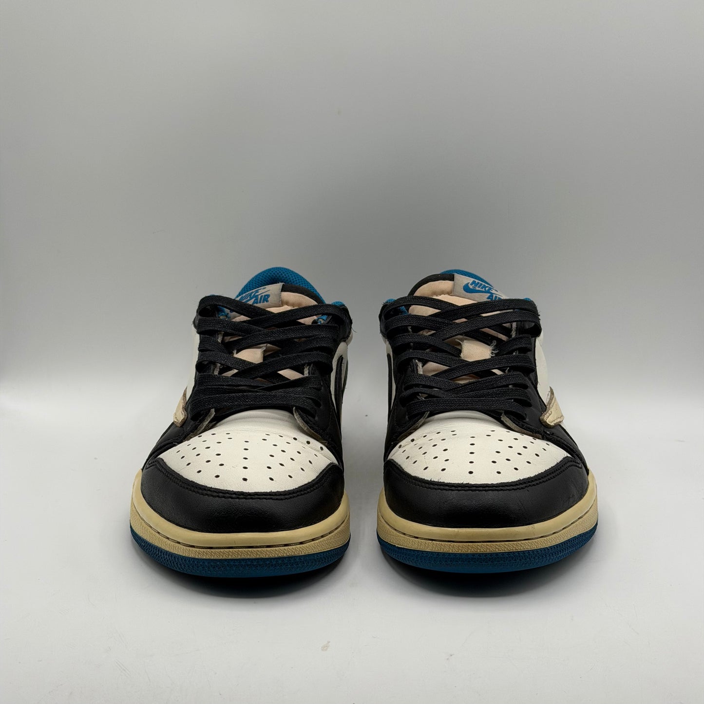 (Used) Jordan 1 Low Travis Scott Fragment Size 8.5