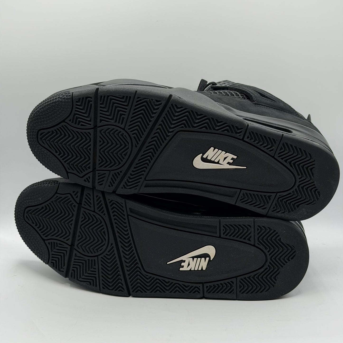 (USED) Jordan 4 Black Cat (2025) Size 11.5