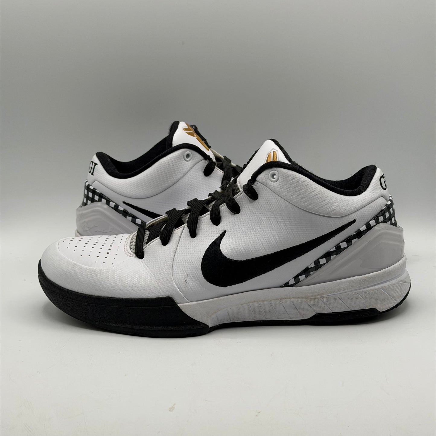 (USED)Nike Kobe 4 Protro Mambacita Gigi Size 7.5