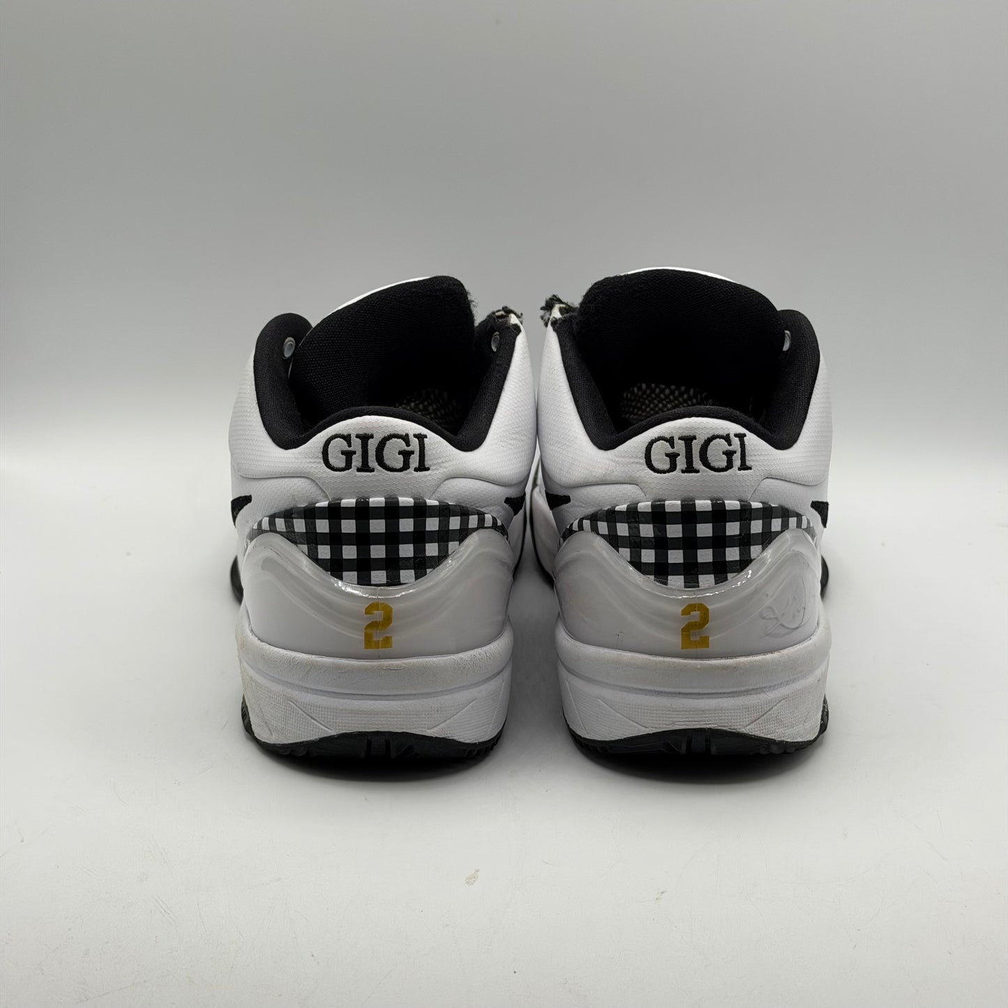 (USED)Nike Kobe 4 Protro Mambacita Gigi Size 7.5