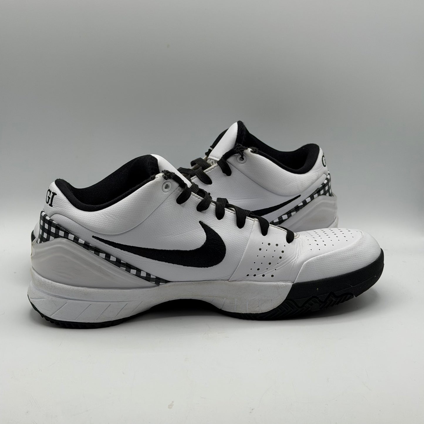 (USED)Nike Kobe 4 Protro Mambacita Gigi Size 7.5