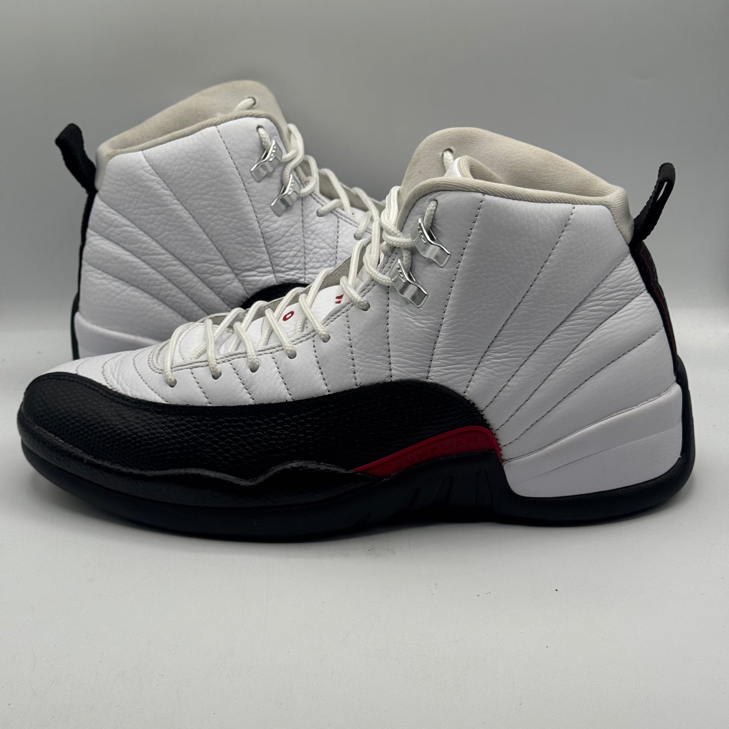 (USED) Jordan 12 Retro Taxi Flip Size 10.5