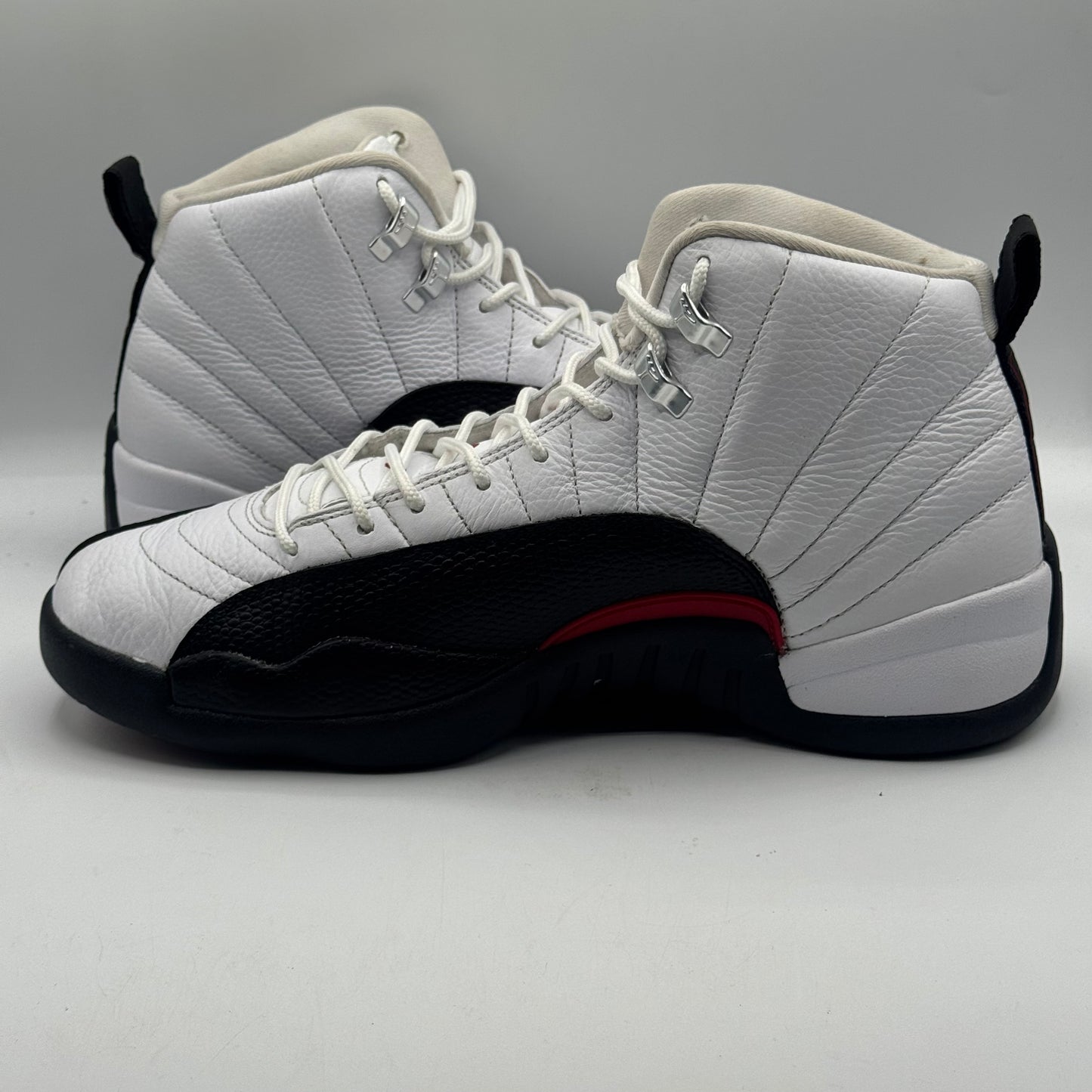 (USED) Jordan 12 Retro Taxi Flip Size 10.5