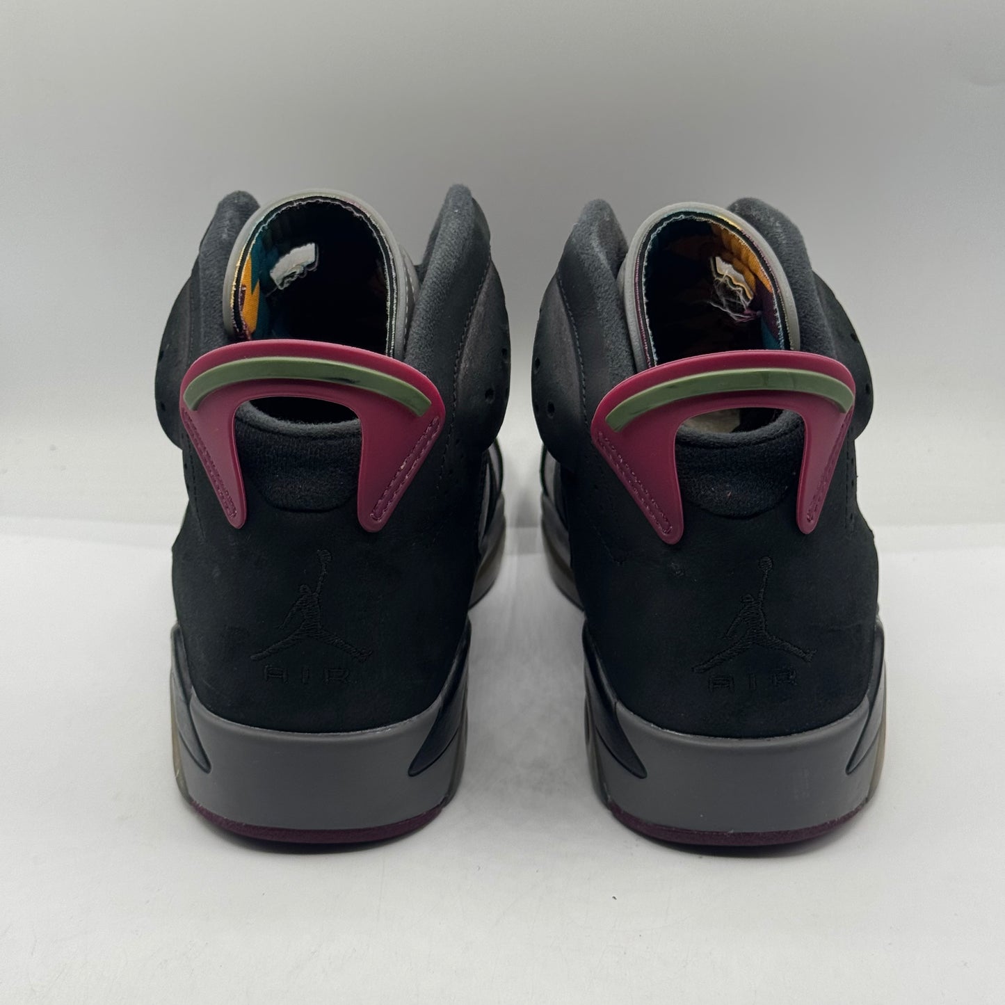(USED) Jordan 6 Bordeaux Size 7M