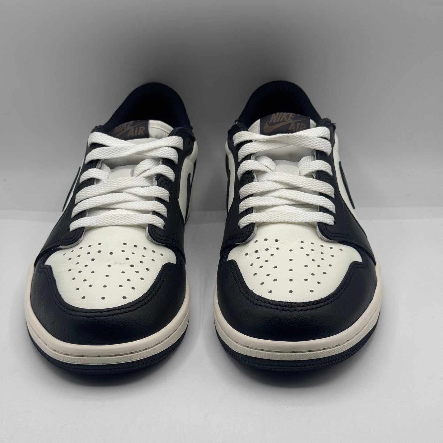 (USED) Jordan 1 Retro Low OG Mocha Size 8.5
