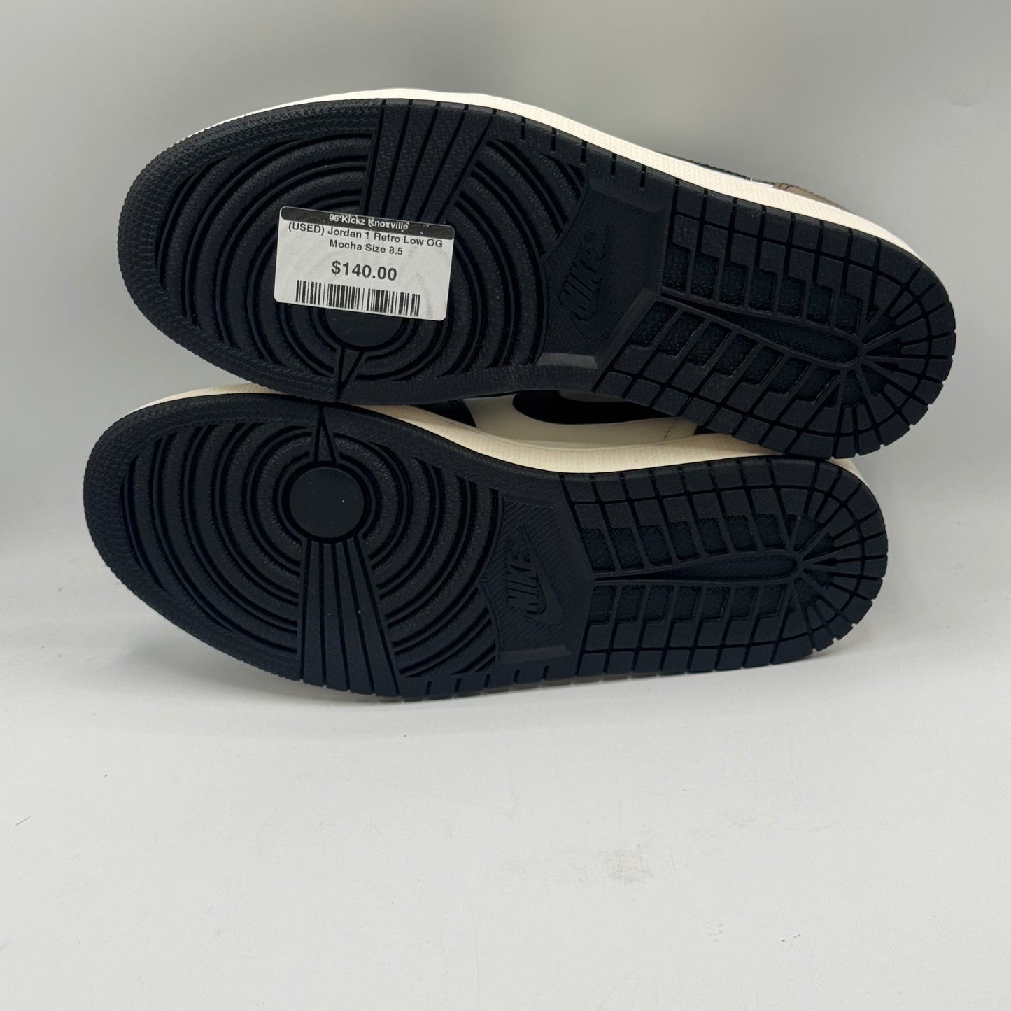 (USED) Jordan 1 Retro Low OG Mocha Size 8.5