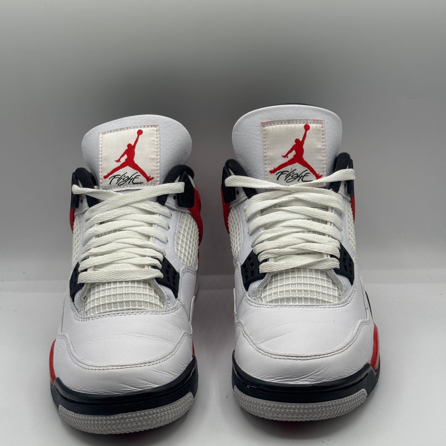 (USED) Jordan 4 Retro Red Cement Size 8