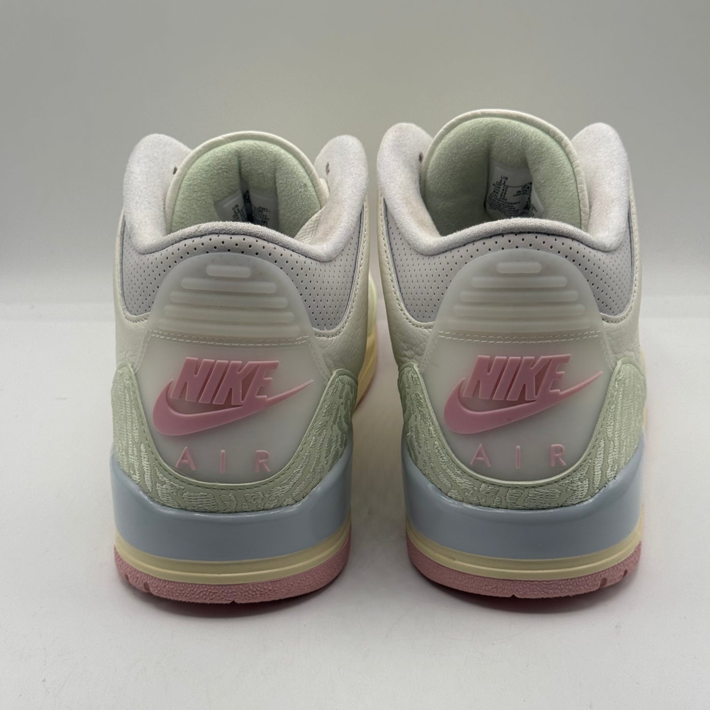(USED) Jordan 3 Retro Spring Is In The Air Size 11