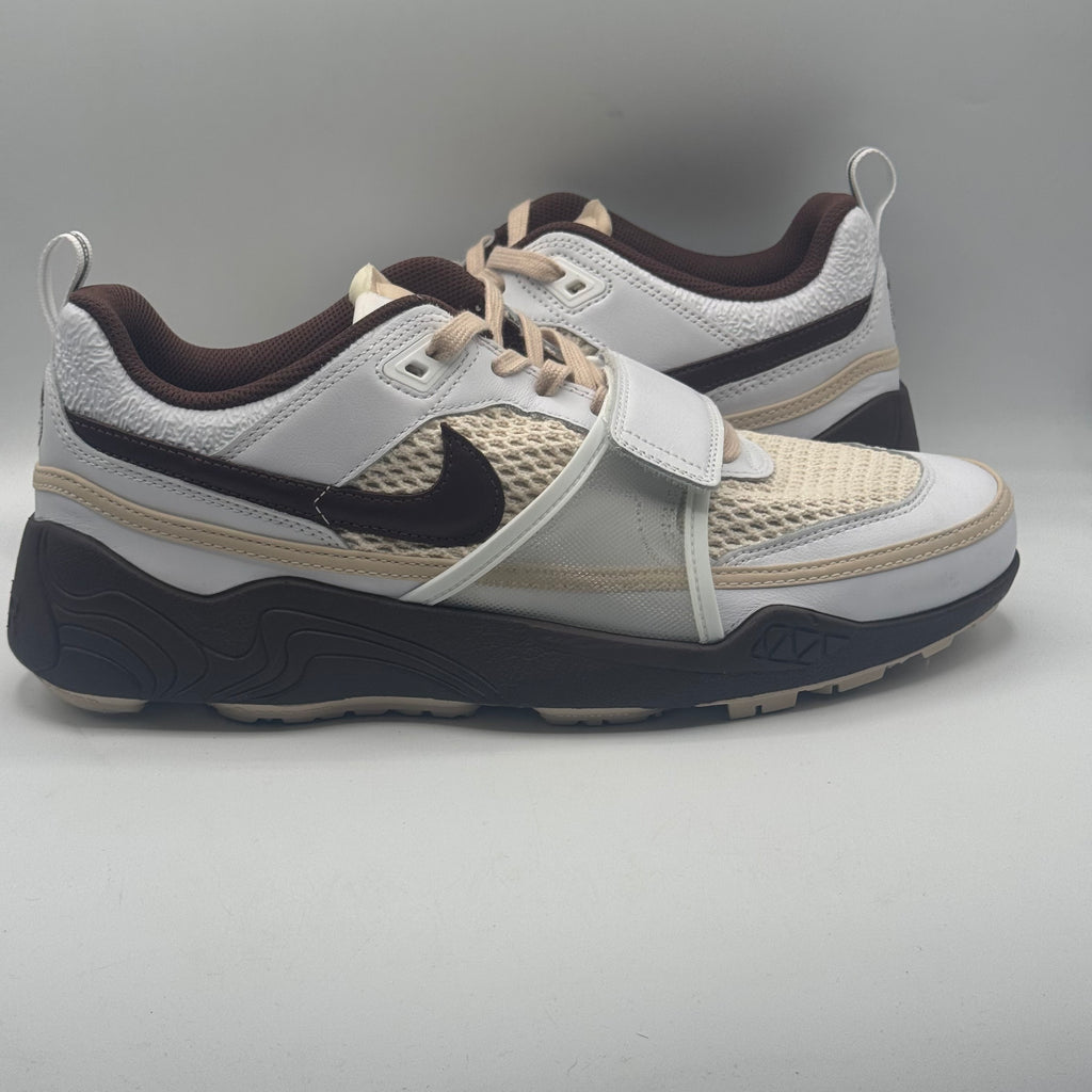 (USED) Nike Zoom Field Jaxx Travis Scott Light Chocolate Size 12