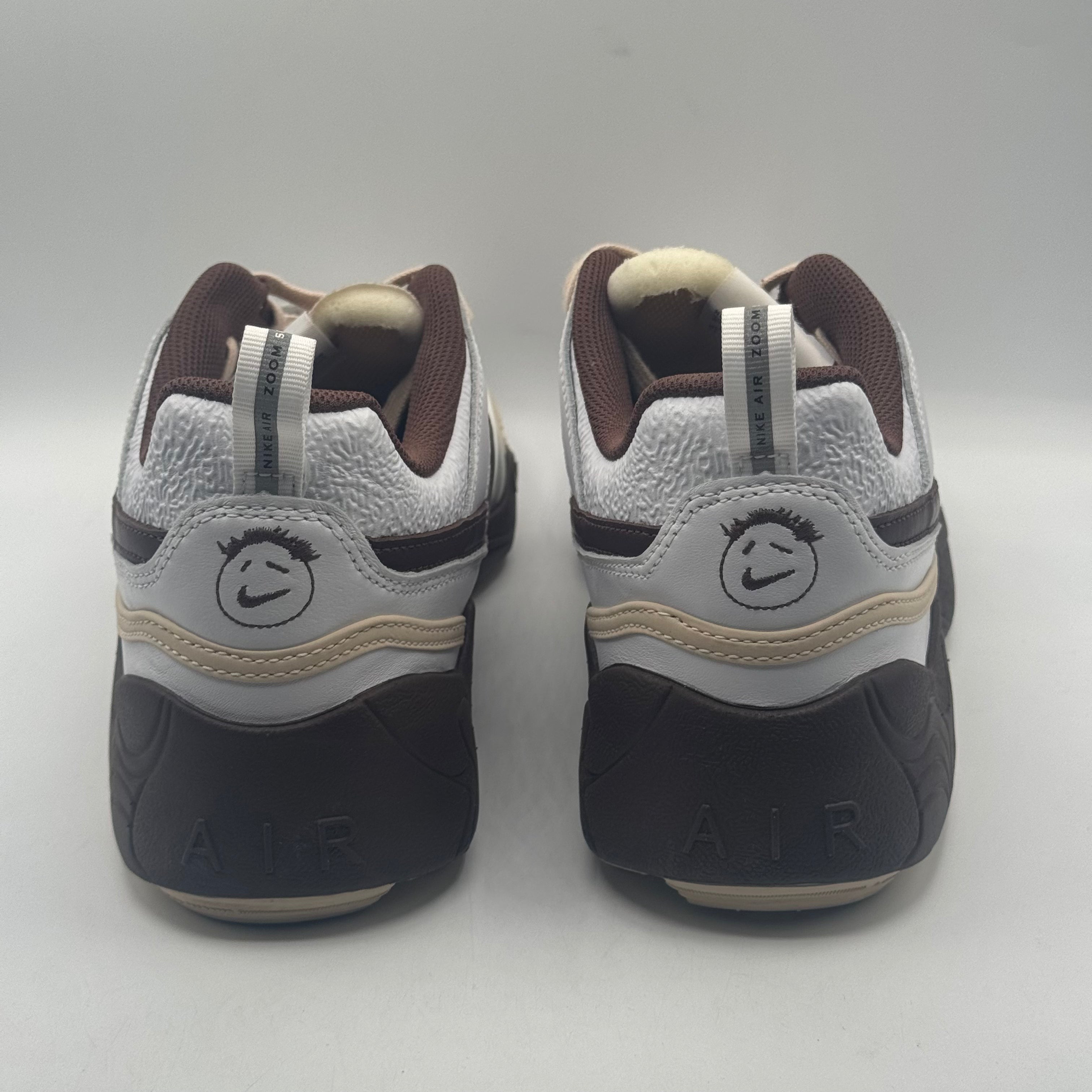 (USED) Nike Zoom Field Jaxx Travis Scott Light Chocolate Size 12