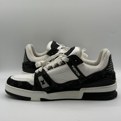 (USED No Box) LV Trainer Sneaker Black And White Size LV 7