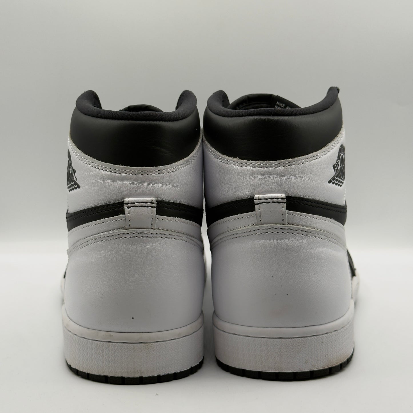 (USED NO BOX) Jordan 1 High OG Black White Size 14