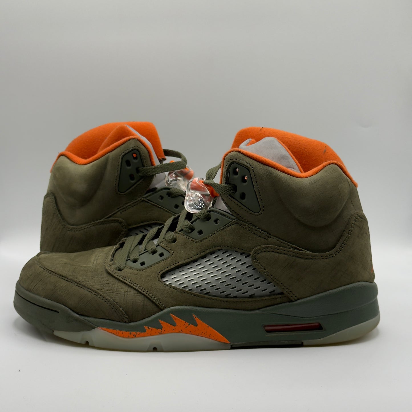 (USED) Jordan 5 Retro Olive (2024) Size 11