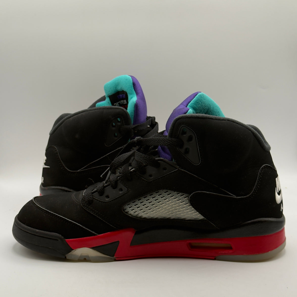 (USED) Jordan 5 Retro Top 3 Size 10.5