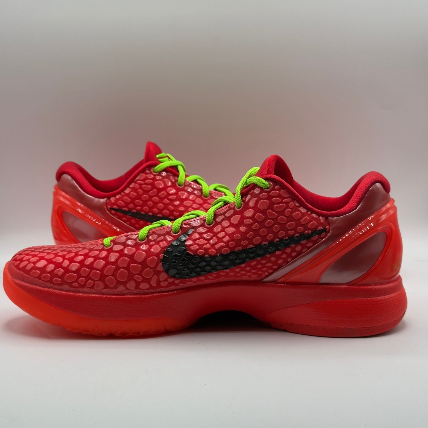 (USED) Nike Kobe 6 Protro Reverse Grinch Size 10