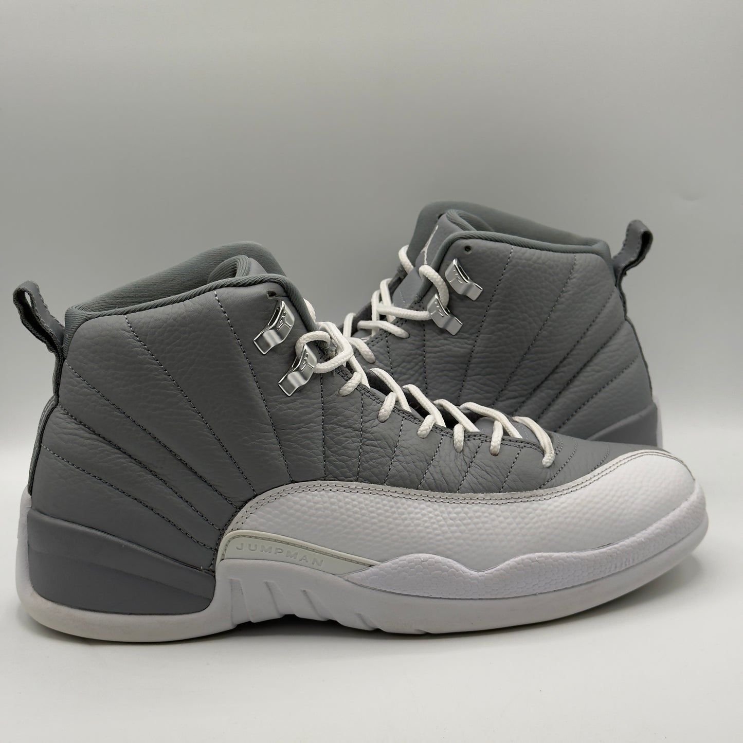 (USED) Jordan 12 Retro Stealth Size 11