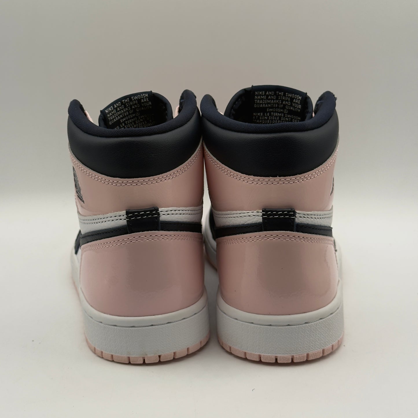 (USED) Jordan 1 Retro High OG Atmosphere (W) Size 7.5W/ 6Y
