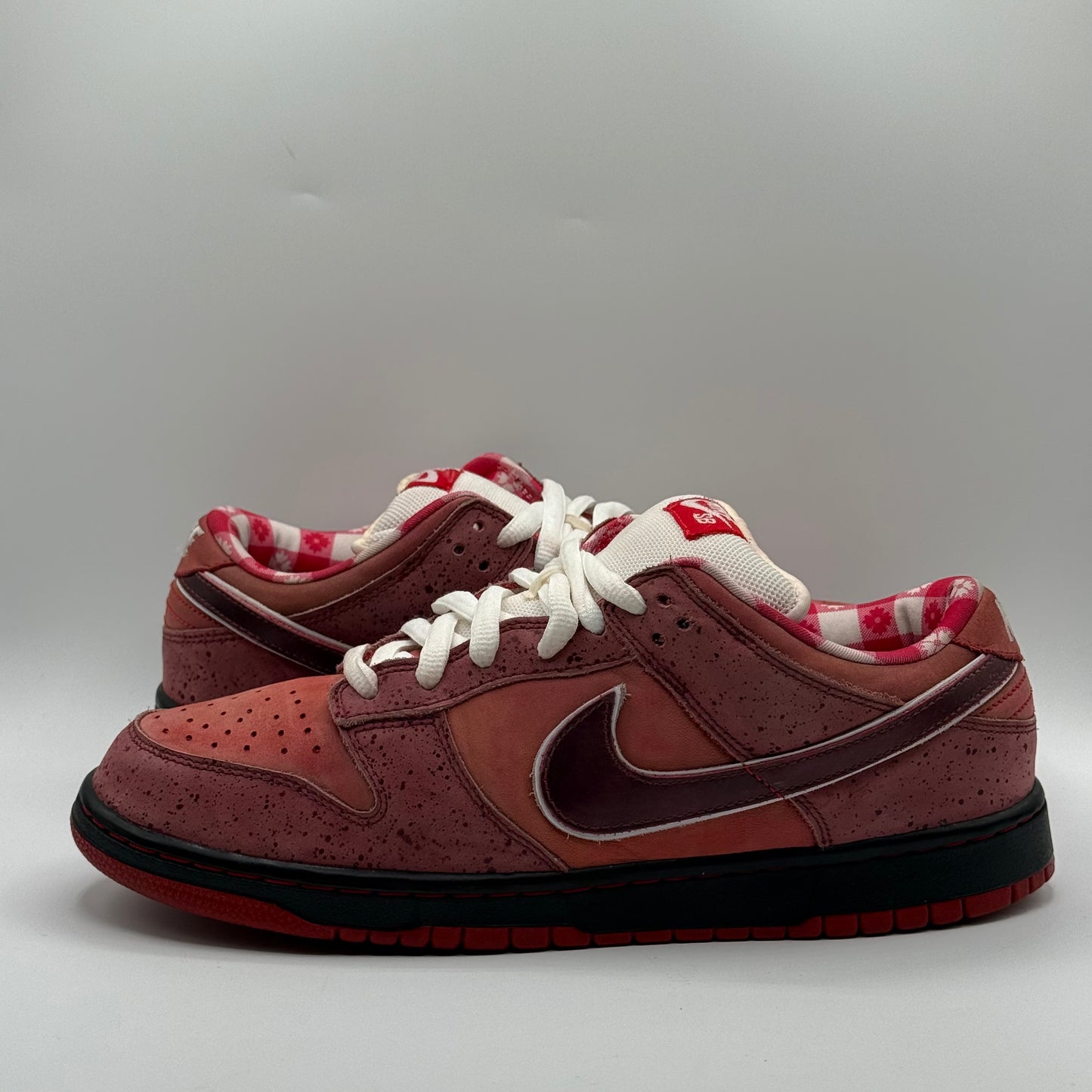 (Used Replacement Box) Nike SB Dunk Low Red Lobster Size 11