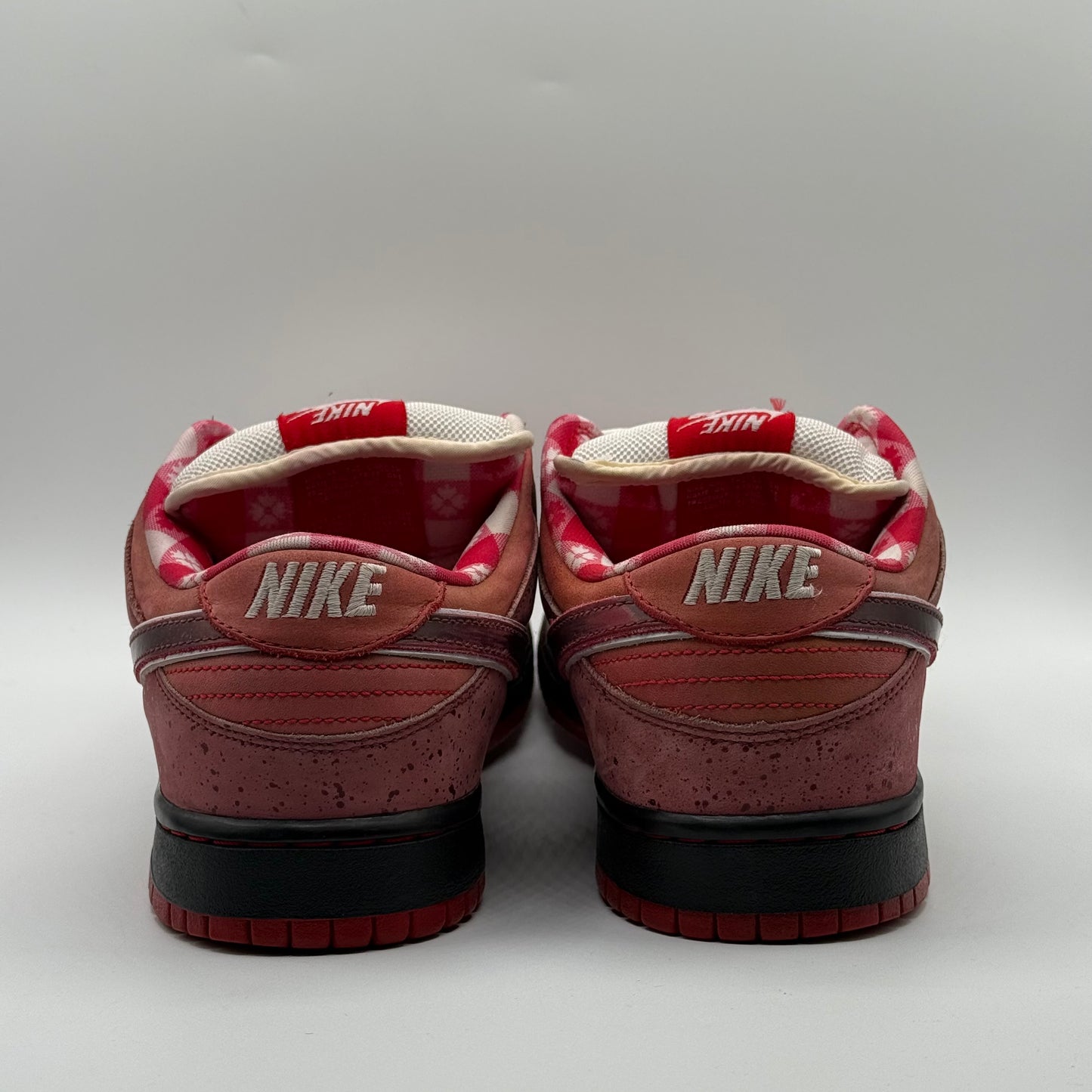 (Used Replacement Box) Nike SB Dunk Low Red Lobster Size 11