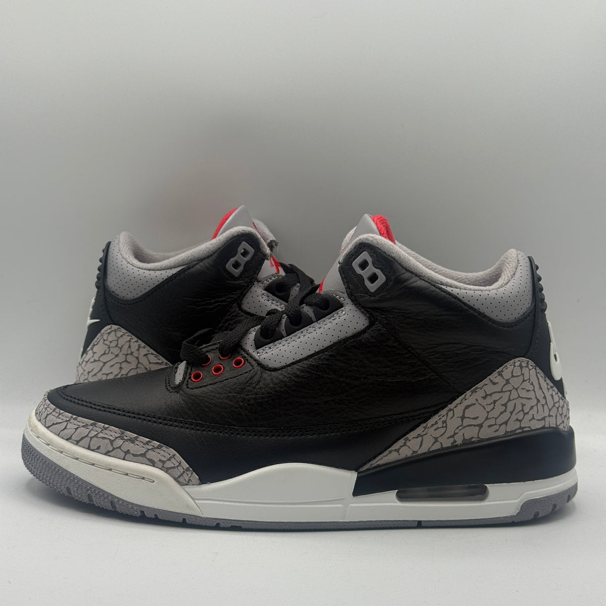 (USED) Jordan 3 Black Cement Reimagined Size 7