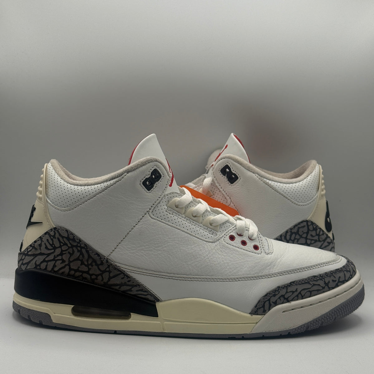 (USED) Jordan 3 White Cement Reimagined Size 12