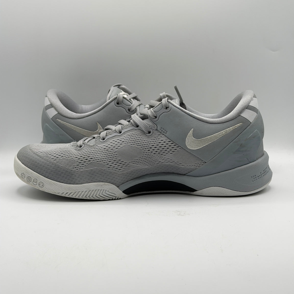 (USED) Nike Kobe 8 Protro Wolf Grey Size 9
