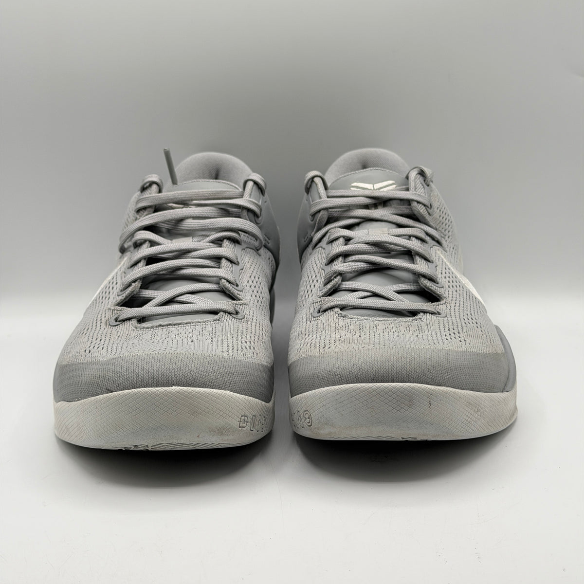 (USED) Nike Kobe 8 Protro Wolf Grey Size 9