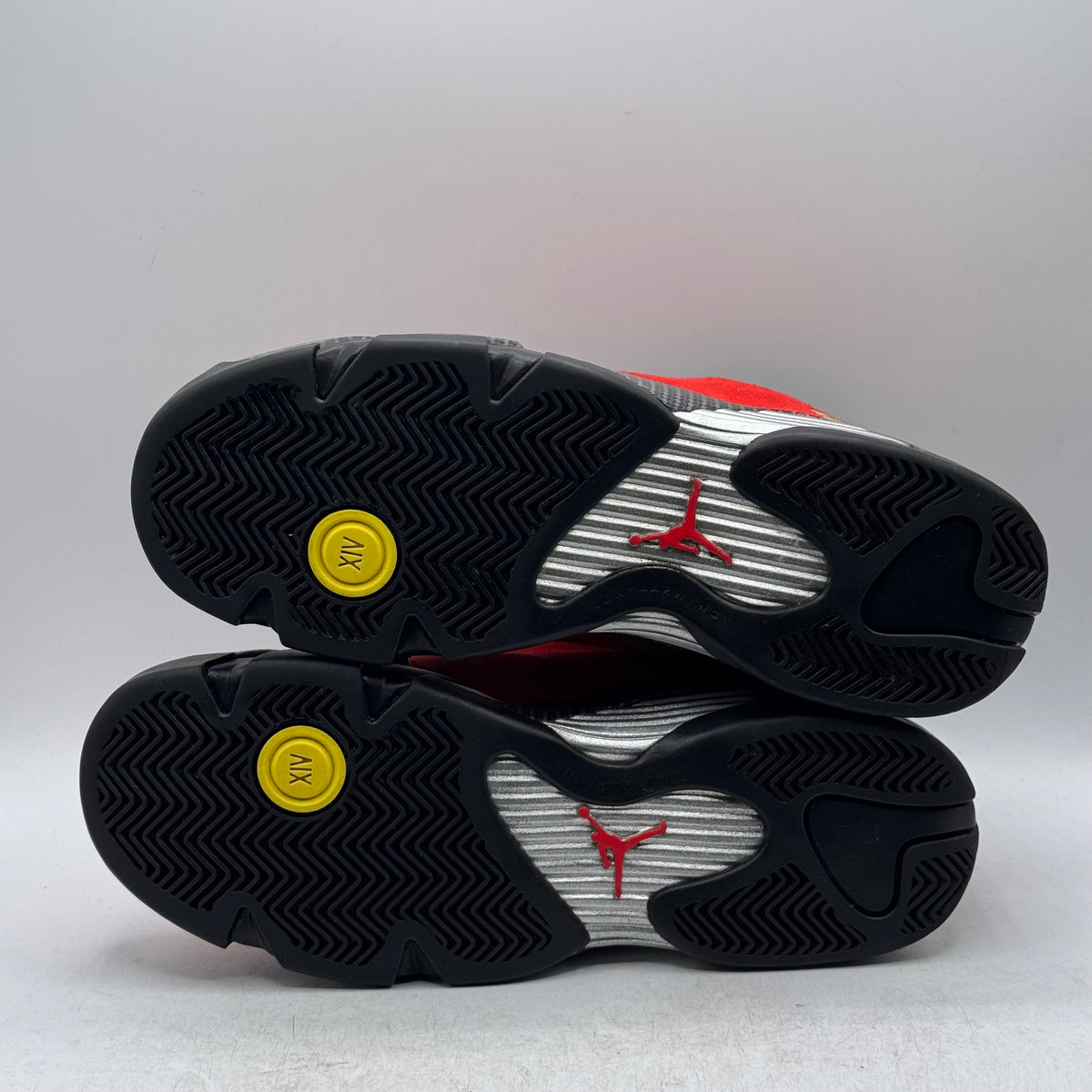 (USED) Jordan 14 Ferrari Size 7Y