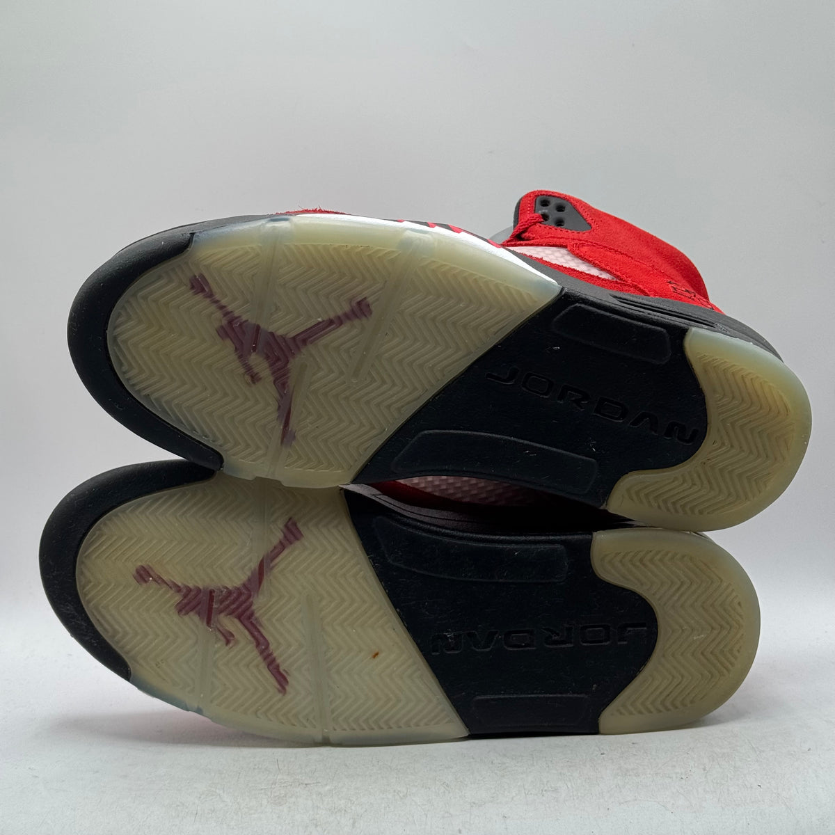 (USED) Jordan 5 Raging Bull Size 10.5