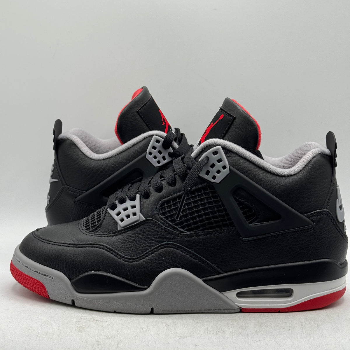 (USED) Jordan 4 Bred Reimagined Size 8.5