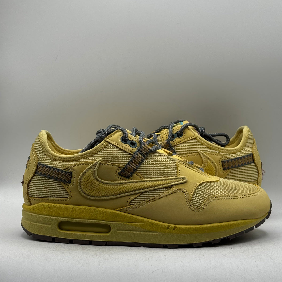 (USED) Nike Air Max 1 Travis Scott Saturn Gold Size 9