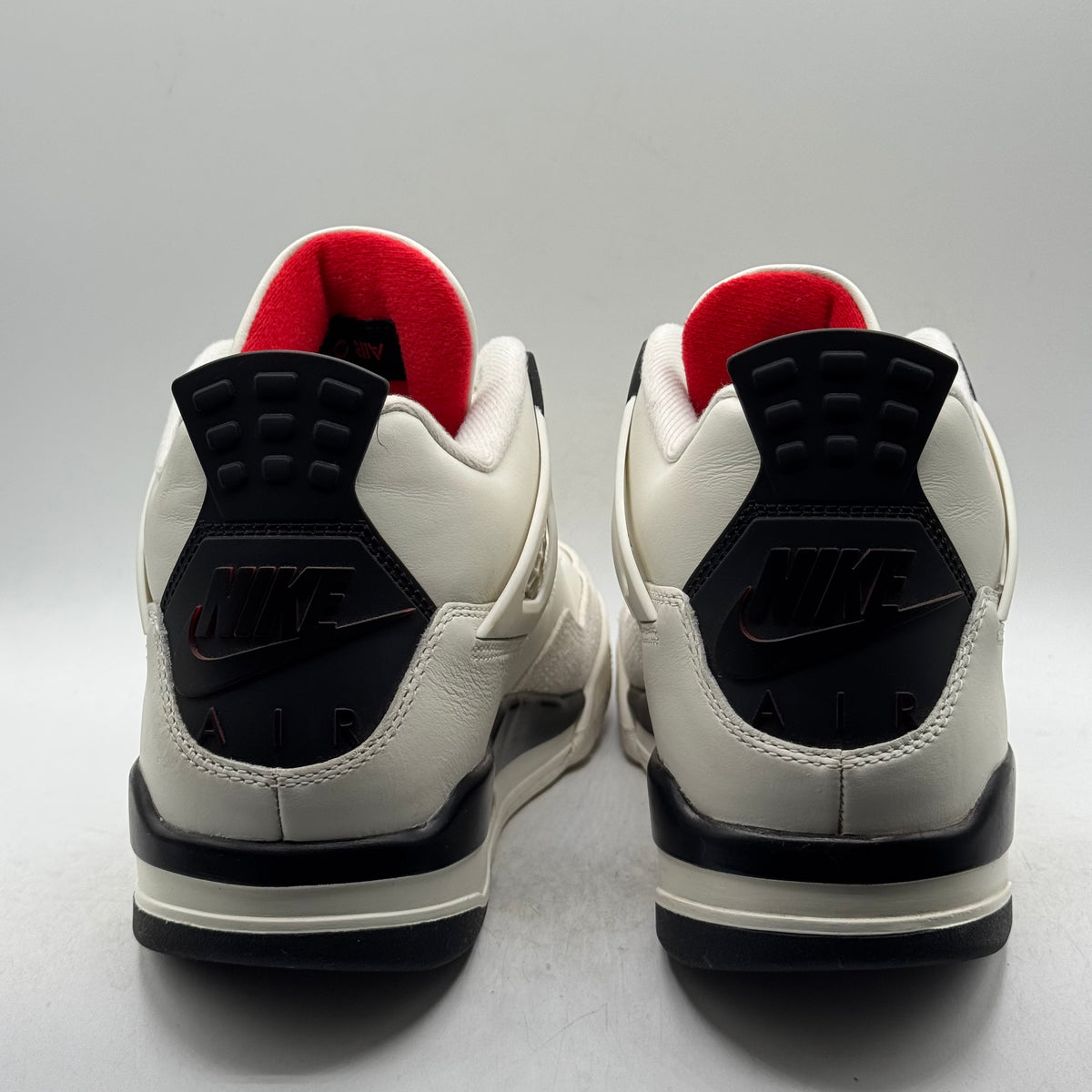 (USED) Jordan 4 Flight Club Size 9.5