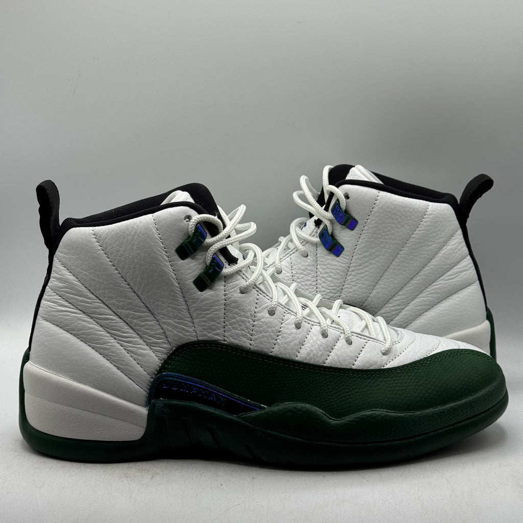 (USED) Jordan 12 Bucks Size 9