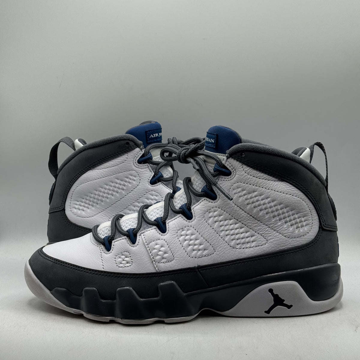 (USED) Jordan 9 French Blue Size 9.5