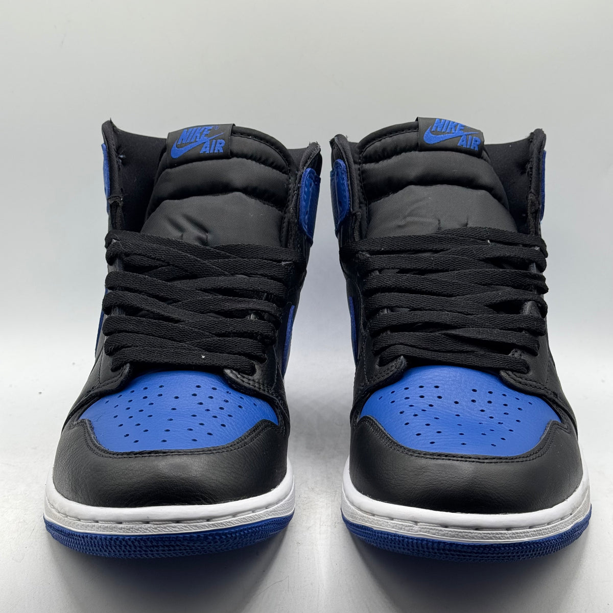 (USED) Jordan 1 Royal (2026) Size 10.5