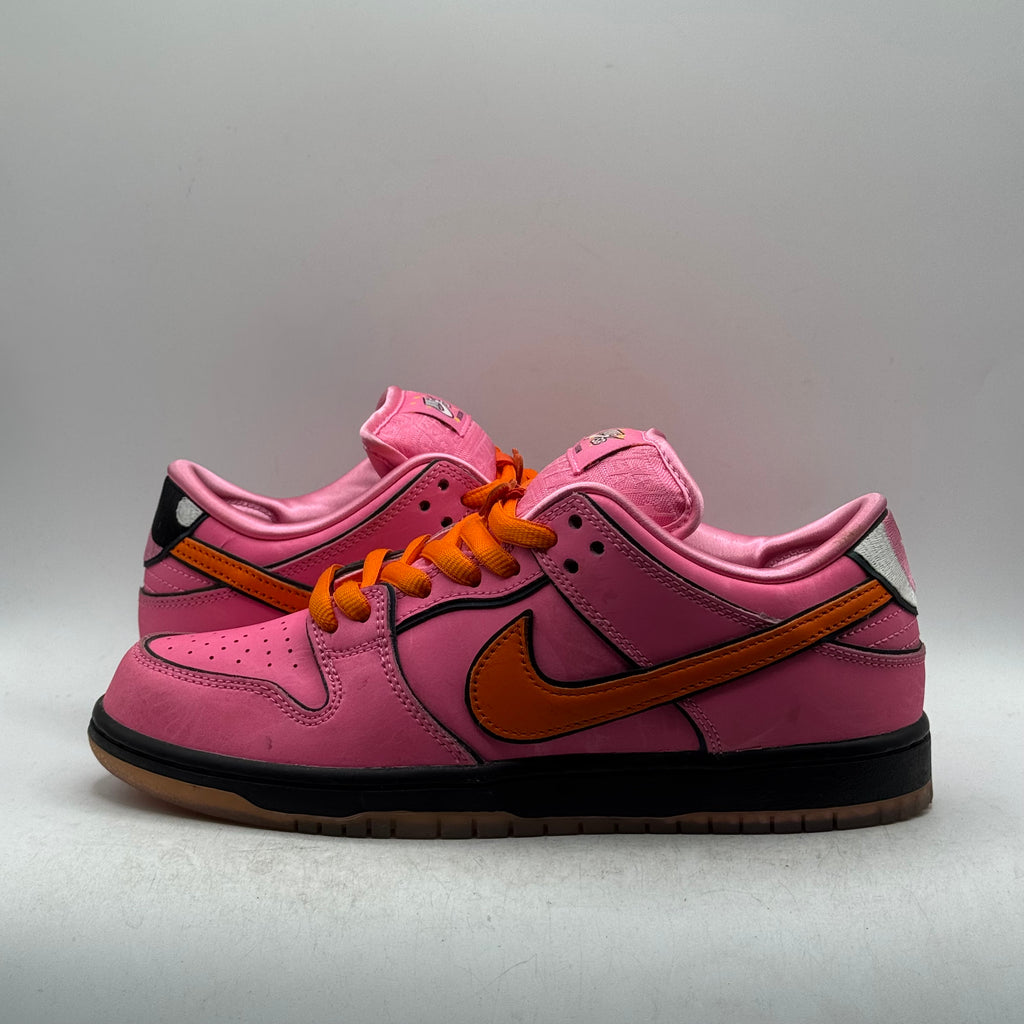 (USED) Nike SB Dunk Low Powerpuff Girls Blossom Size 7.5