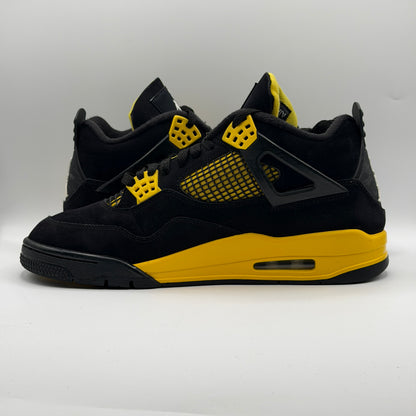 (USED) Jordan 4 Retro Thunder Size 10.5