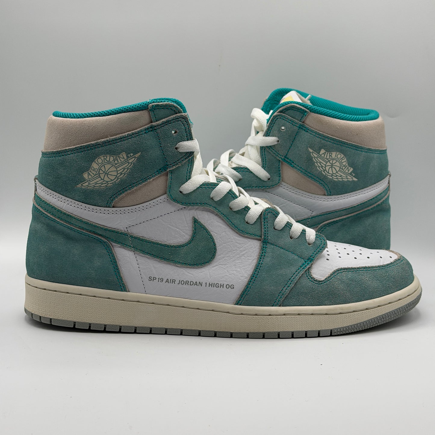 (USED) Jordan 1 Retro High Turbo Green Size 13