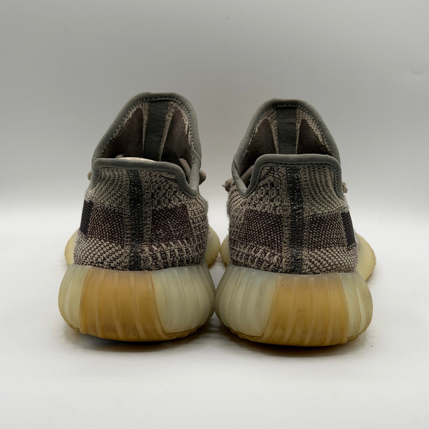 (USED) Yeezy Boost 350 V2 Zyon Size 9.5