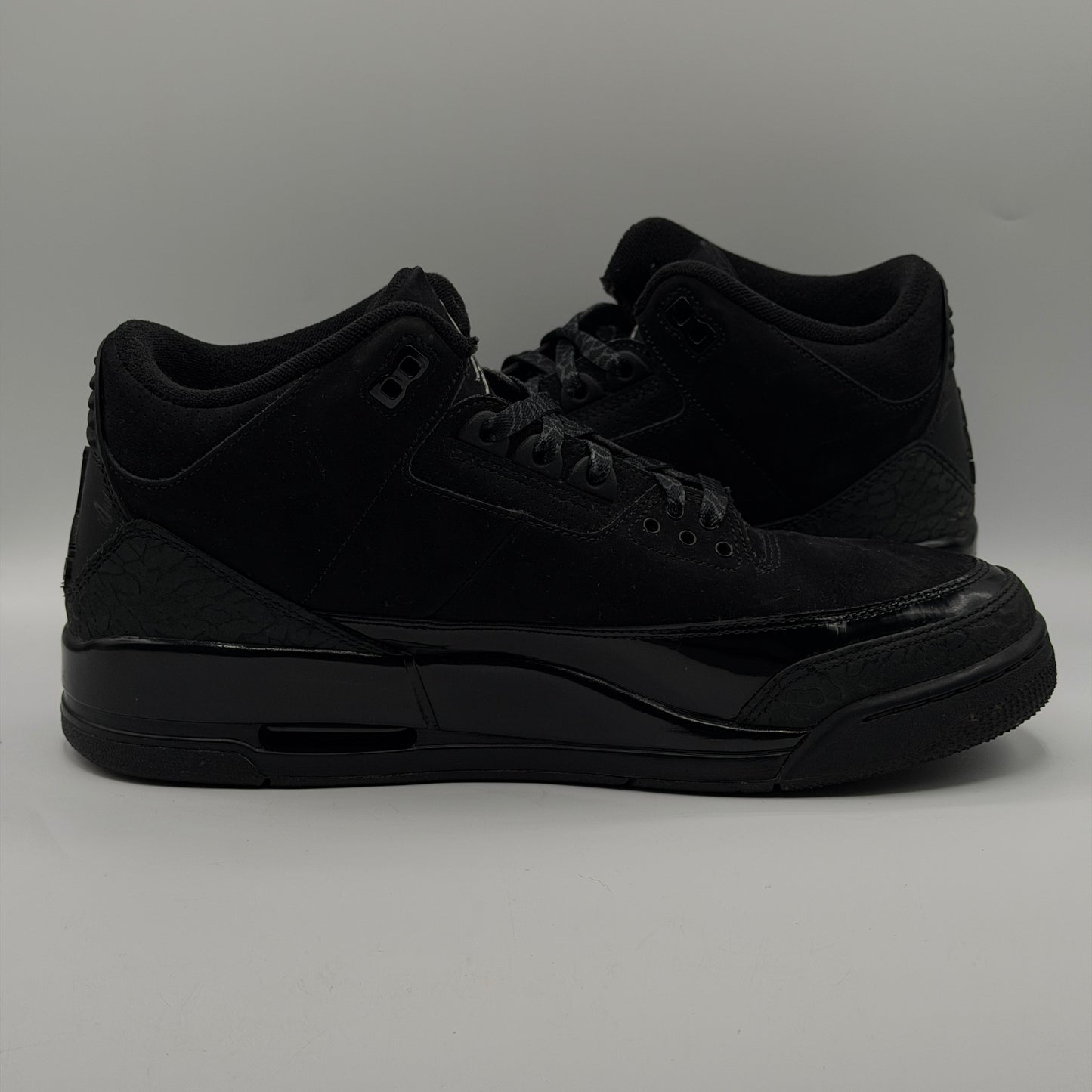 (USED) Jordan 3 Retro Black Cat (2025) Size 11