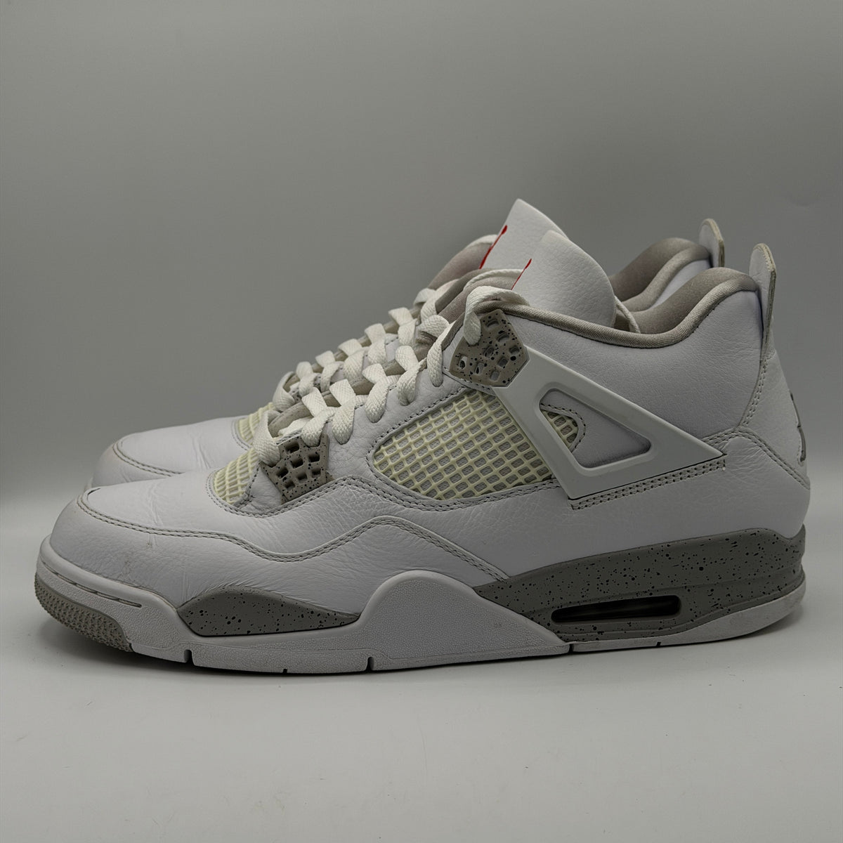 (USED) Jordan 4 Retro White Oreo (2021) Size 11.5