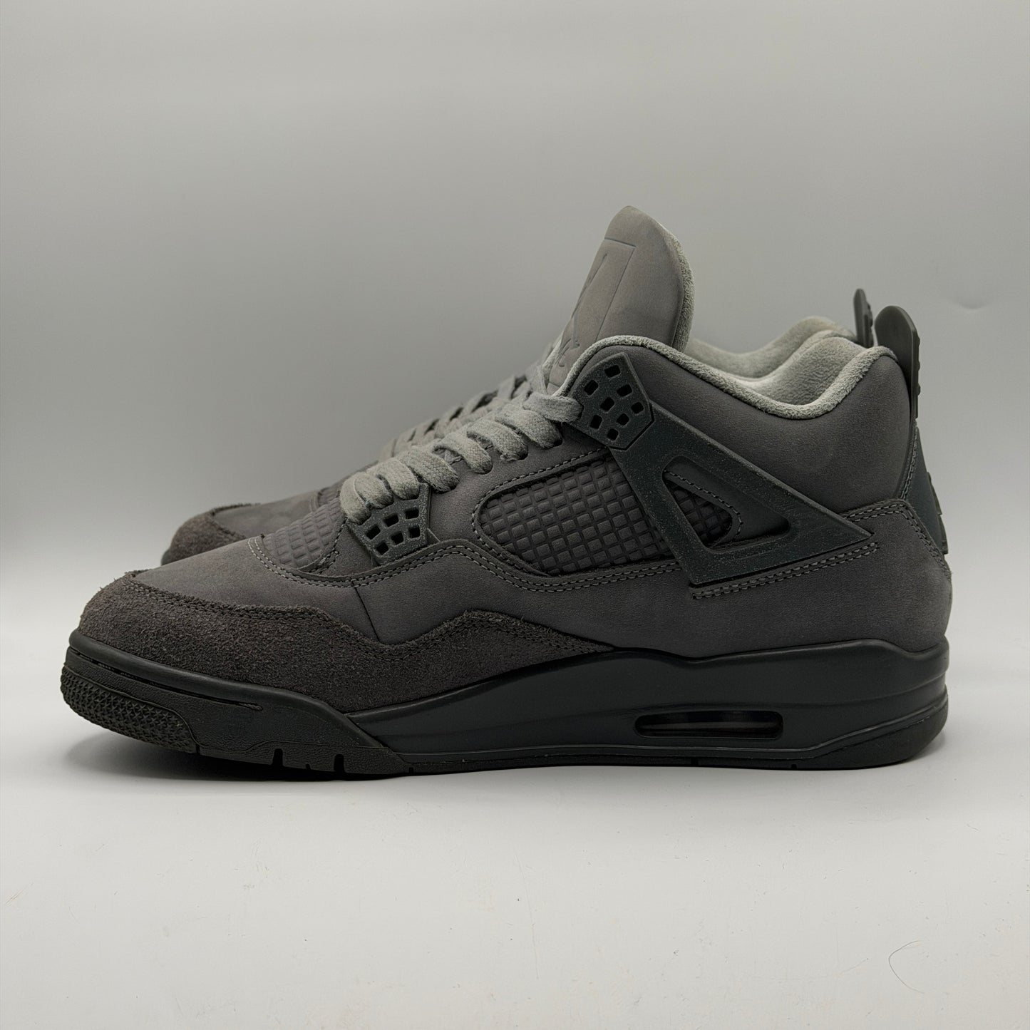 (USED) Jordan 4 Retro Paris Wet Cement Size 8.5