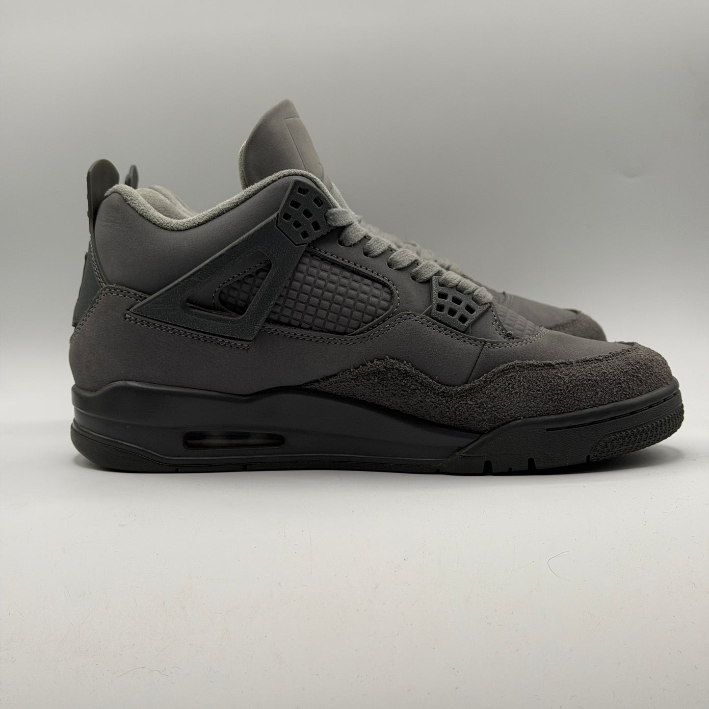 (USED) Jordan 4 Retro Paris Wet Cement Size 8.5
