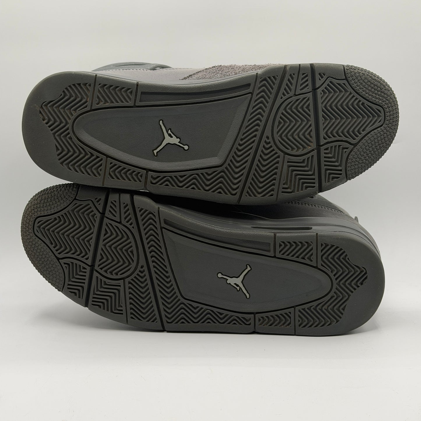 (USED) Jordan 4 Retro Paris Wet Cement Size 8.5